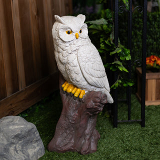 White Owl on Tree Trunk Statuary